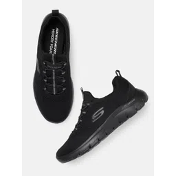 Skechers Men SUMMITS Sneakers