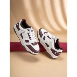 Red Tape Men Colourblocked Lace-Ups Round Toe Sneakers