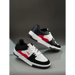 Campus Men Colourblocked Lace-Ups Sneakers