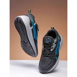 WELCOME Men Walking Non-Marking Shoes