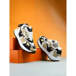 knoos Men Colourblocked Synthetic Leather Sneakers