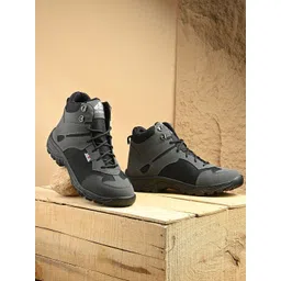 Leo's Fitness Shoes Men Colourblocked Platform Heel Mid-Top Canvas Biker Boots