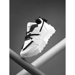 Hundo P Men Lace-Ups Sneakers