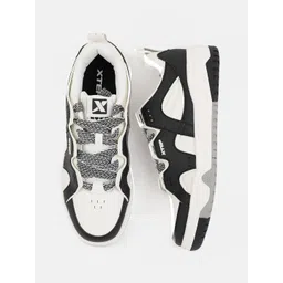 Xtep Men Colourblocked Lace-Ups Sneakers