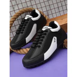 FreeMo Men Black Casual Shoes