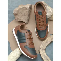 ESMEE Men Sneakers