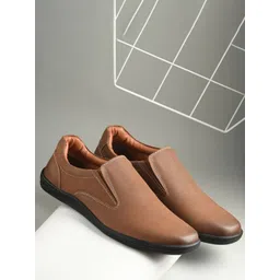 Auserio Men Leather Sneakers