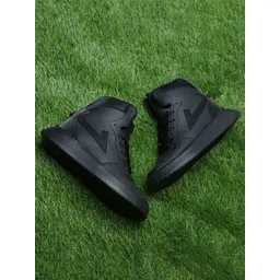 Field Care Men Lace-Ups Sneakers