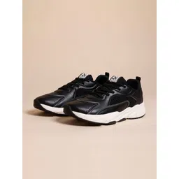 WROGN Men Textured Sneakers