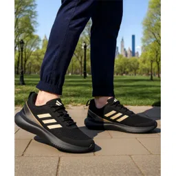 Flexpace M Walking Shoes For Men