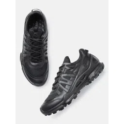 ECCO Men Leather Casual Sneakers