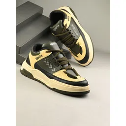 K Footlance Men Colourblocked Lace-Up Sneakers