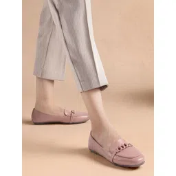 Chemistry Women Lightweight Slip-On Sneakers