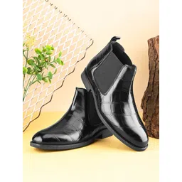 San Frissco Men Textured Slip On Chelsea Boots