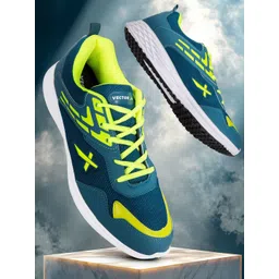 VECTOR X Men Running Non-Marking Shoes