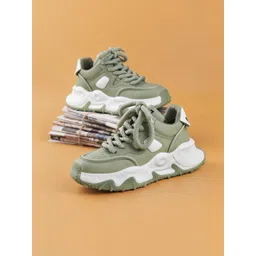 Overstar Men Green Running Non-Marking Shoes