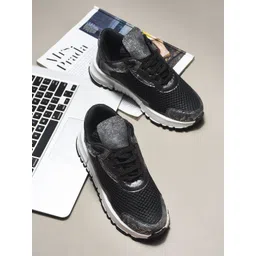 JM Looks Women Textured Sneakers