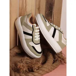 glitchez Women Colourblocked Round Toe Sneakers