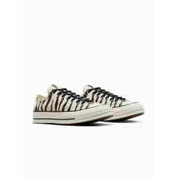 Converse Unisex Glow In The Dark Zebra Printed Lightweight Sneakers