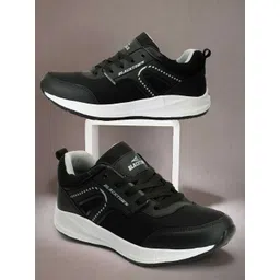 Blacktown Men Mesh Running Non-Marking Shoes