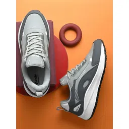 BIRDE Men Colourblocked Lace-Ups Sneakers