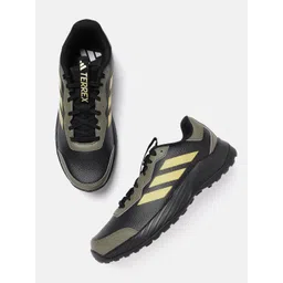 ADIDAS Men QuestCrest Walking Shoes