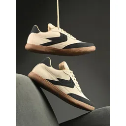 SERVER Men Colourblocked Lace-Ups Round Toe Sneakers