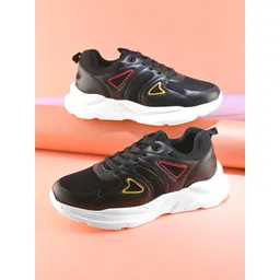 HRX by Hrithik Roshan Women Black Round Toe Comfort Insole Lightweight Sneakers