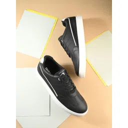 SPYKAR Men Textured Comfort Insole Contrast Sole Lace-Ups Sneakers