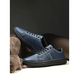Mast & Harbour Men Perforations Sneakers
