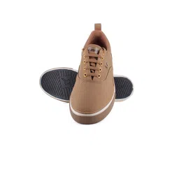 Sparx Men Canvas Comfort Insole Contrast Sole Sneakers