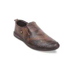Metro Men Brown Textured Leather Slip-On Sneakers