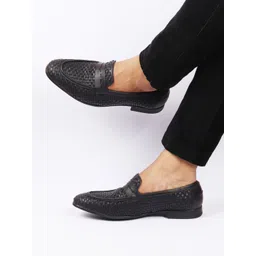 FAUSTO Men Navy Blue Striped PU Slip-On Sneakers