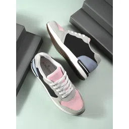 The Roadster Lifestyle Co. Women Pink & Black Colourblocked Lightweight Sneakers