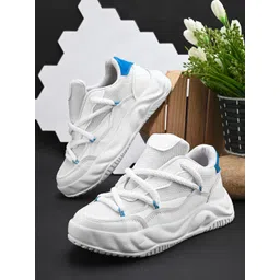 The Roadster Lifestyle Co Women Textured Sneakers