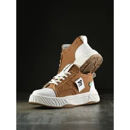 HERE&NOW Men Colourblocked Lightweight Sneakers