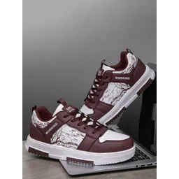 Corsac Men Colourblocked Round Toe Lace-Ups Regular Sneakers