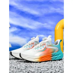 GRITPRO Men Colourblocked Lace-Up Sneakers