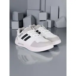 DRACKFOOT Men Colourblocked Lightweight Comfort Insole Lace-Ups Sneakers