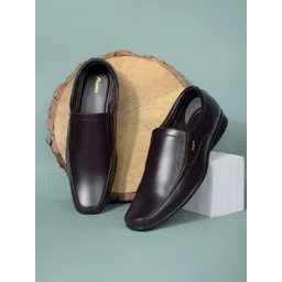 Bata Men Casual Slip-On Sneakers