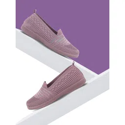 WELCOME Women Textured Round Toe Mesh Slip-On Sneakers