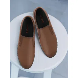 Mochi Men Textured Leather Slip-On Sneakers