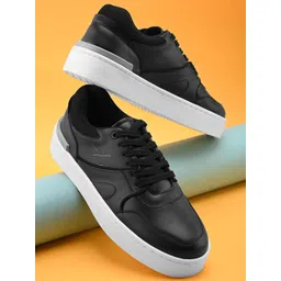 HRX by Hrithik Roshan Women Round Toe Comfort Insole Lightweight Sneakers