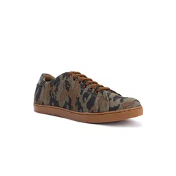 Khadims Men Green Printed Sneakers