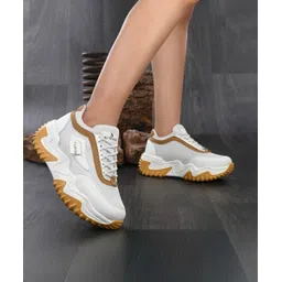 Training & Gym Shoes For Women