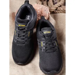 Action Men Black Mesh Running Shoes