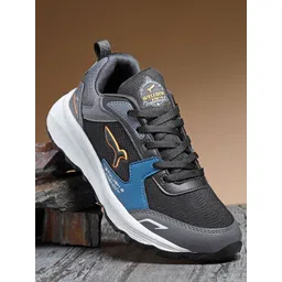 WELCOME Men Walking Non-Marking Shoes