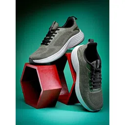 Action Men Mesh Running Non-Marking Shoes