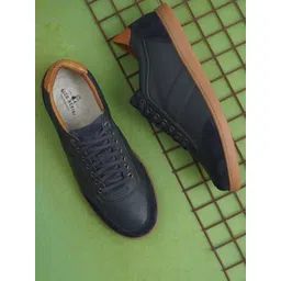 NICO NERINI Men Textured Leather Sneakers