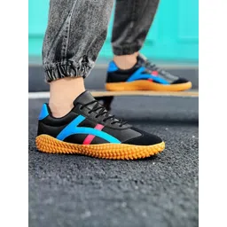 T-Rock Men Colourblocked Lace-Ups Sneakers